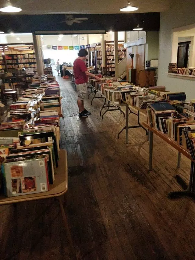 Amazing Books & Records Emporium