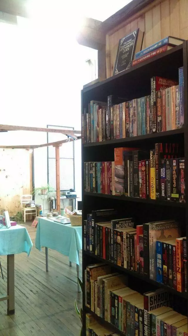Amazing Books & Records Emporium