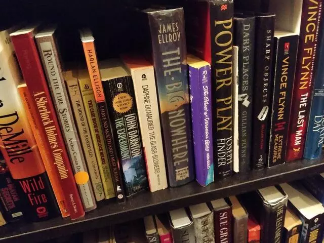 Amazing Books & Records Emporium