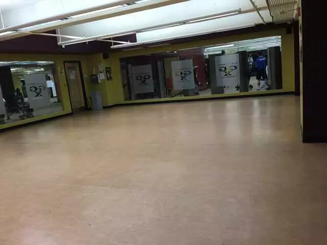 Gold&apos;s Gym