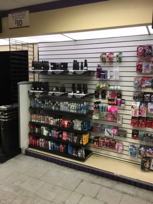 AdultMart