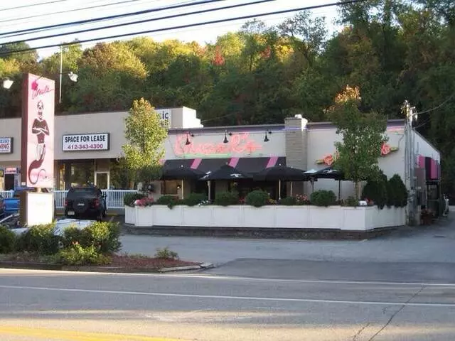 Amel’s Restaurant