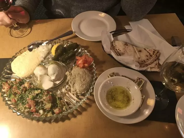 Amel’s Restaurant