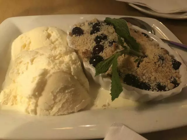 Amel’s Restaurant