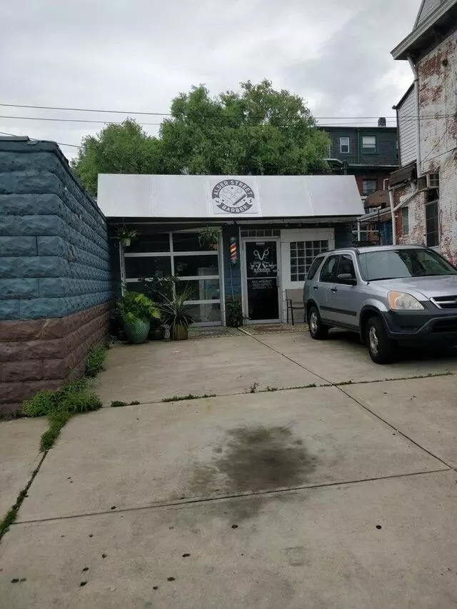 Alder Street Barber
