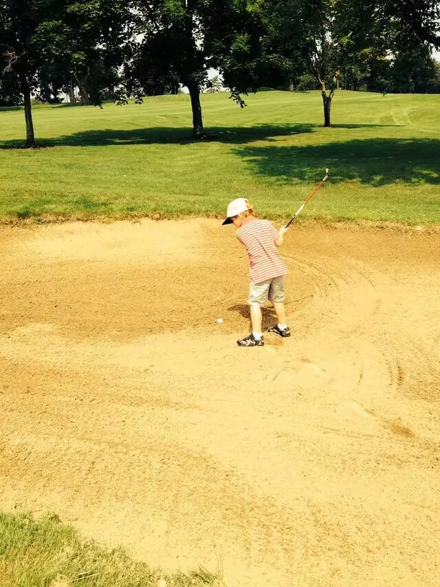 3 Lakes Golf Course