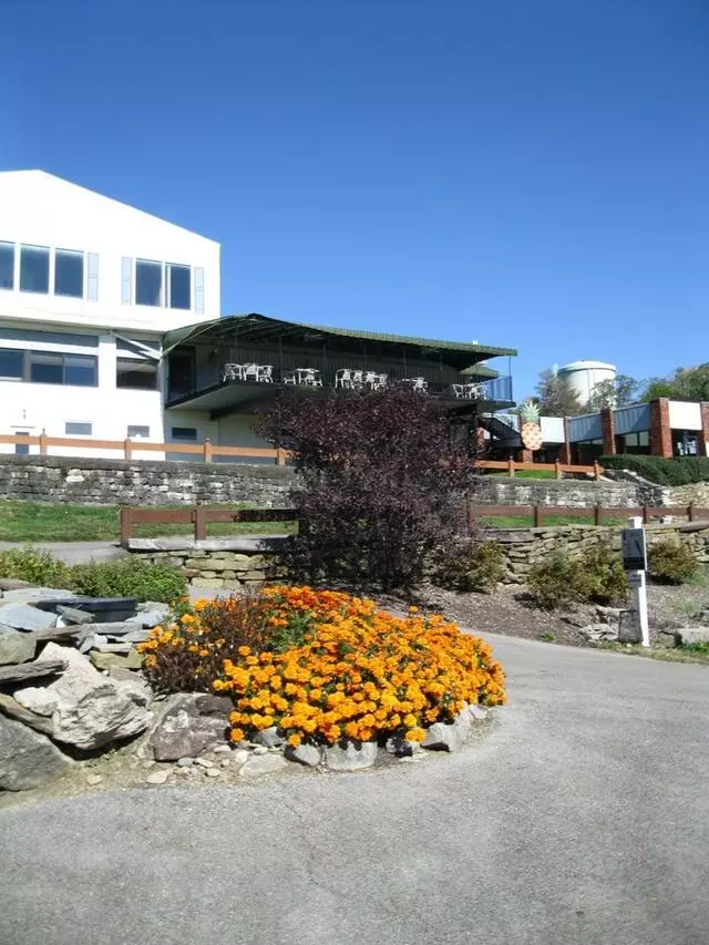 3 Lakes Golf Course