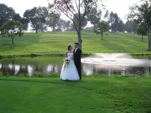 3 Lakes Golf Course