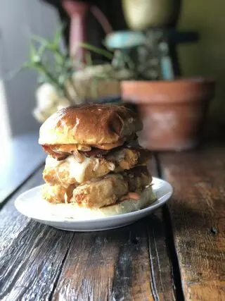 Smoke Sandwich Shop