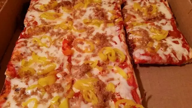 Amato’s Pizza