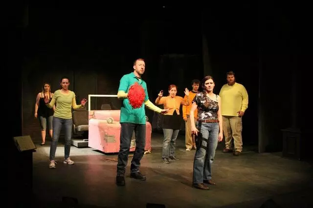 12 Peers Theater