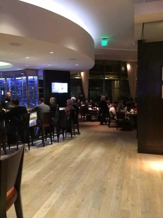 Andrew’s Steak and Seafood