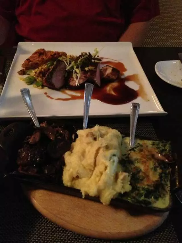 Andrew’s Steak and Seafood