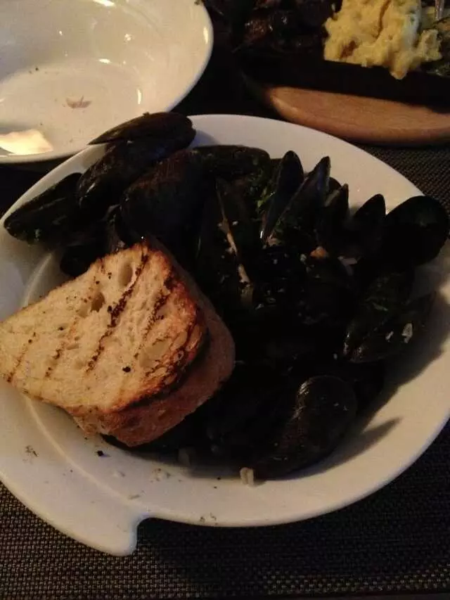 Andrew’s Steak and Seafood