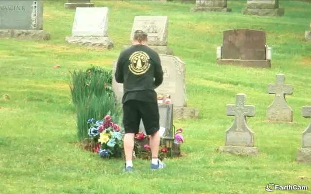 Andy Warhol’s Grave