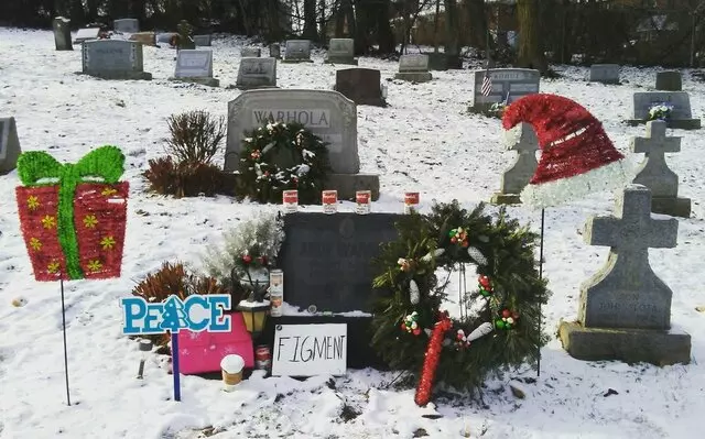 Andy Warhol’s Grave