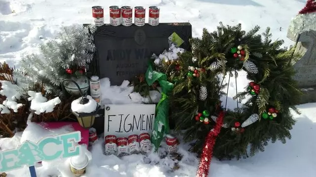 Andy Warhol’s Grave