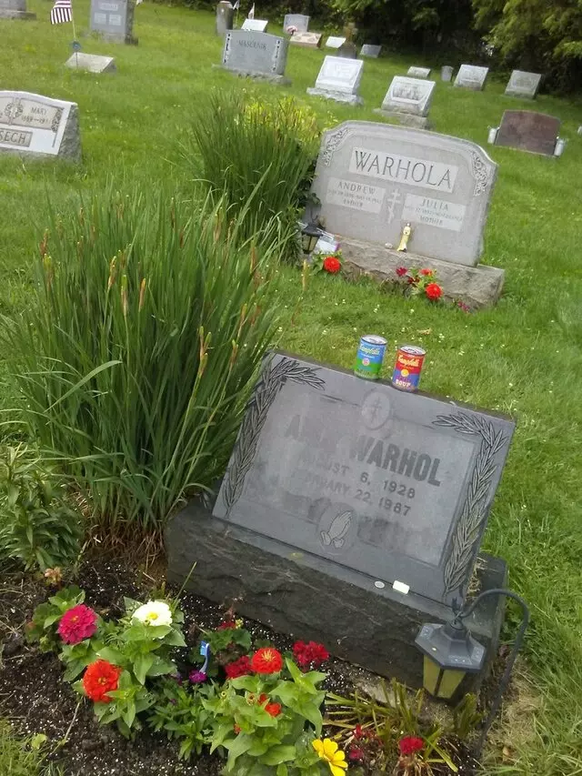 Andy Warhol’s Grave