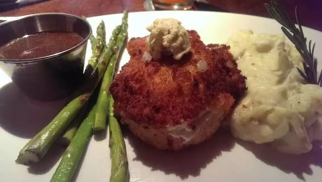 Houlihan&apos;s