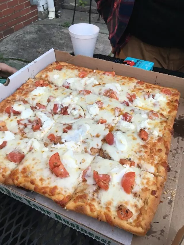 Angelo’s Pizzeria