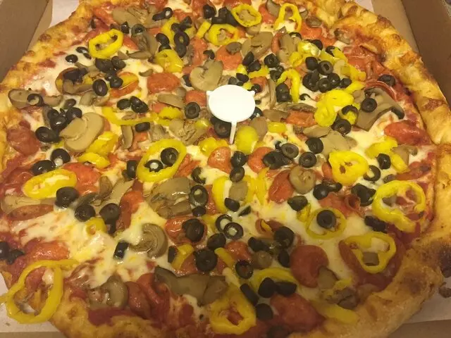 Angelo’s Pizzeria
