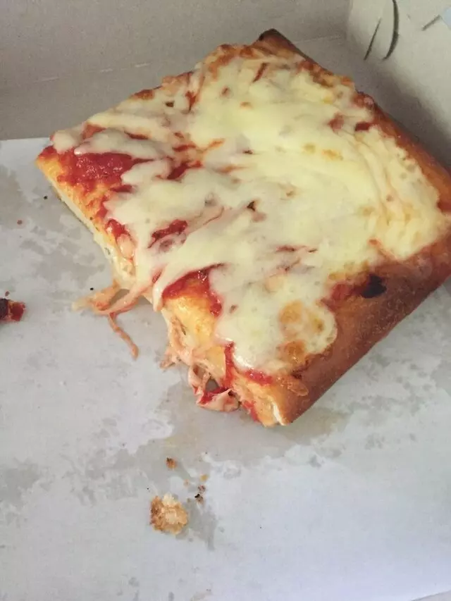 Angelo’s Pizzeria