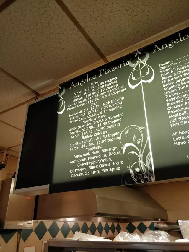 Angelo’s Pizzeria