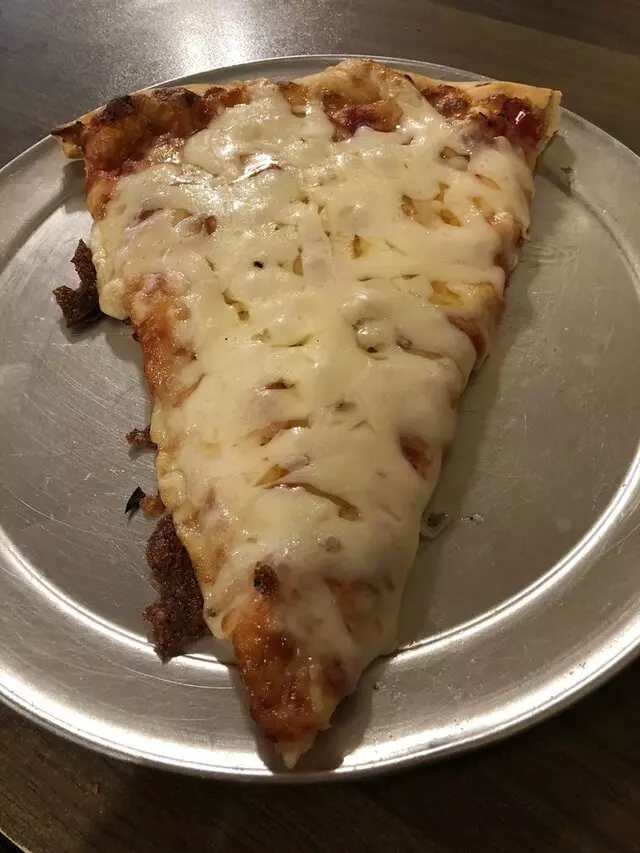 Angelo’s Pizzeria