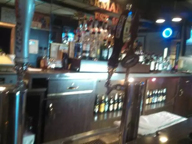 Armand’s Bar