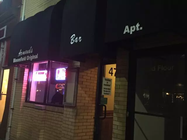 Armand’s Bar