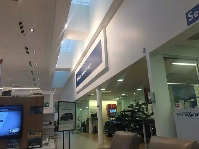 #1 Cochran Volkswagen of South Hills