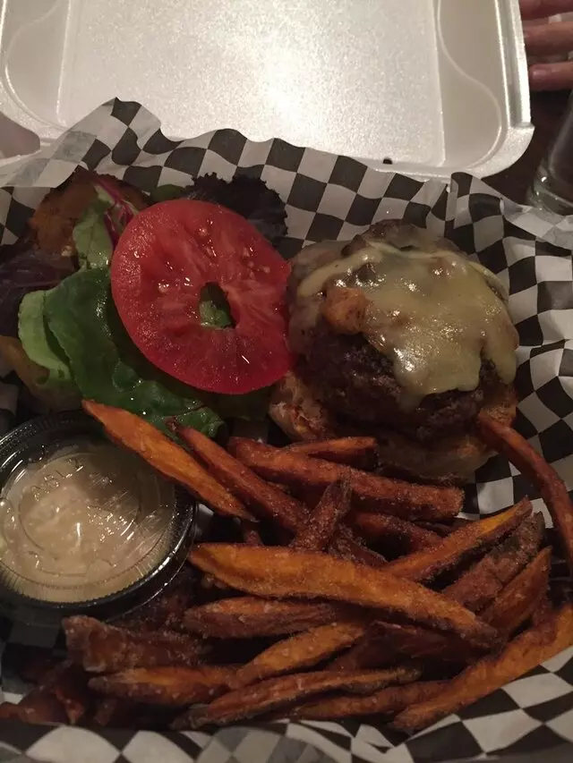 Applewood Smoke Burger