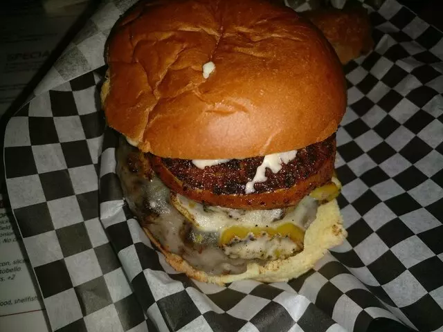 Applewood Smoke Burger