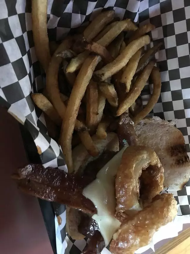 Applewood Smoke Burger