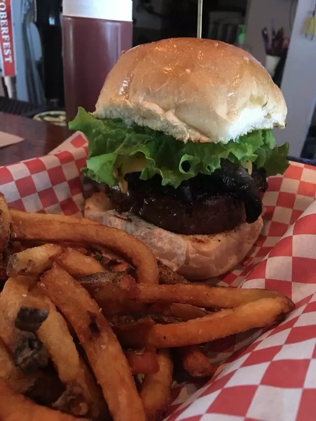 Applewood Smoke Burger