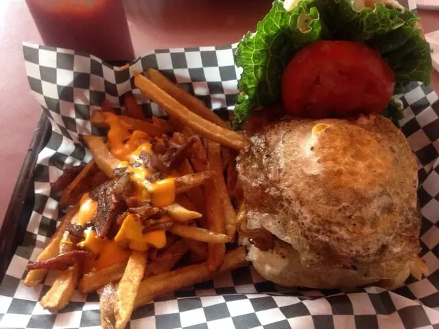 Applewood Smoke Burger