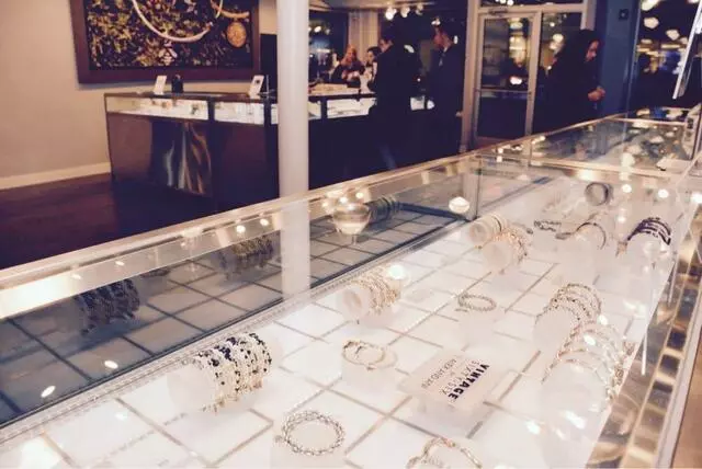 Alex and Ani Pittsburgh