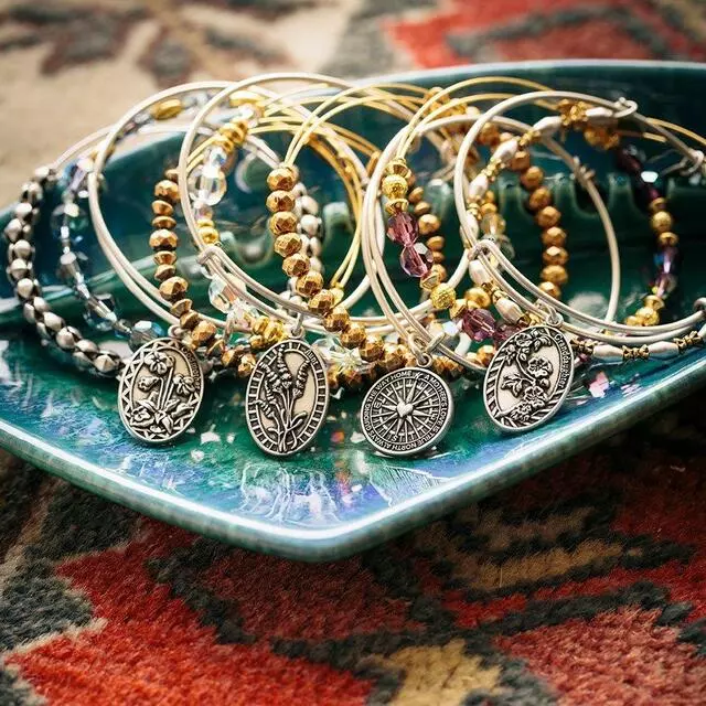 Alex and Ani Pittsburgh