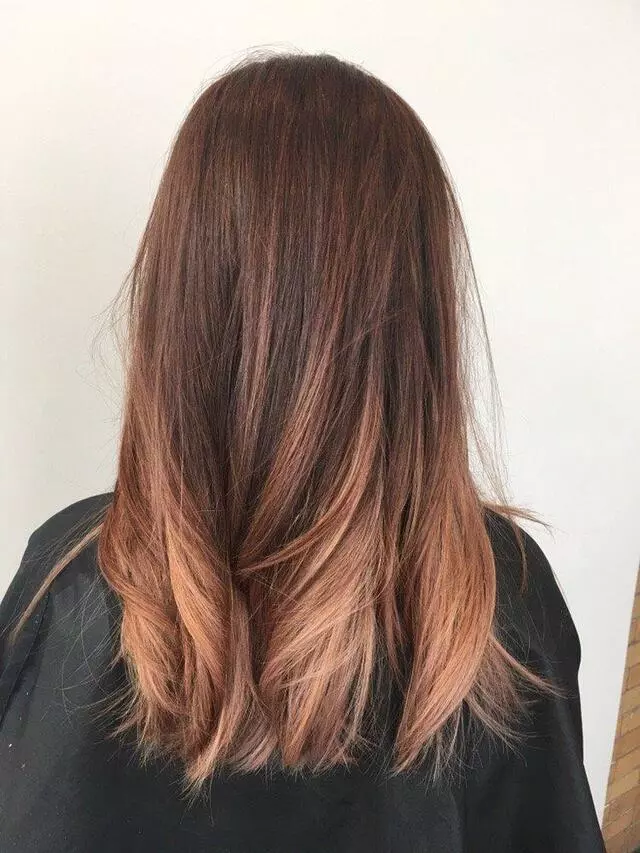 Auria Salon