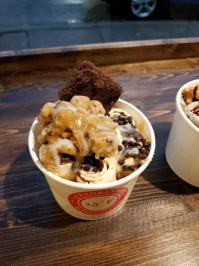 15°fahrenheit Rolled Icecream