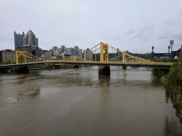 Andy Warhol Bridge